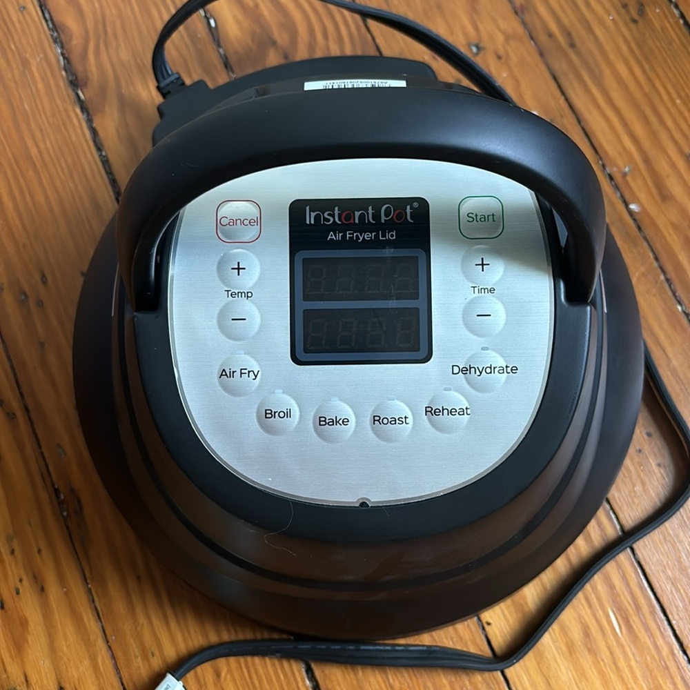 Instant Pot Black Air Fryer Lid - Replacement Air Fryer Accessory